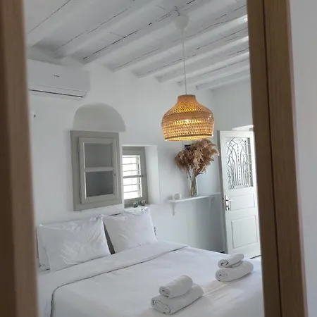 Gemini Two Apartment