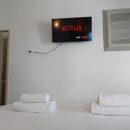 Apartment Gemini Two *